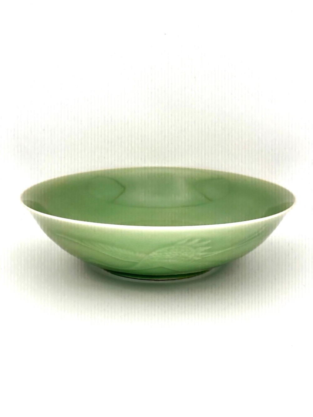 Vintage Chinese Longquan Porcelain Celadon Green Crane Design Low Bowl